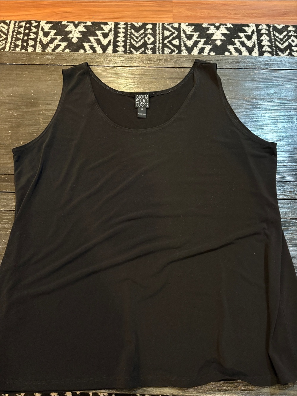 CLARA SUNWOO Black Scoop Neck Tank Top
